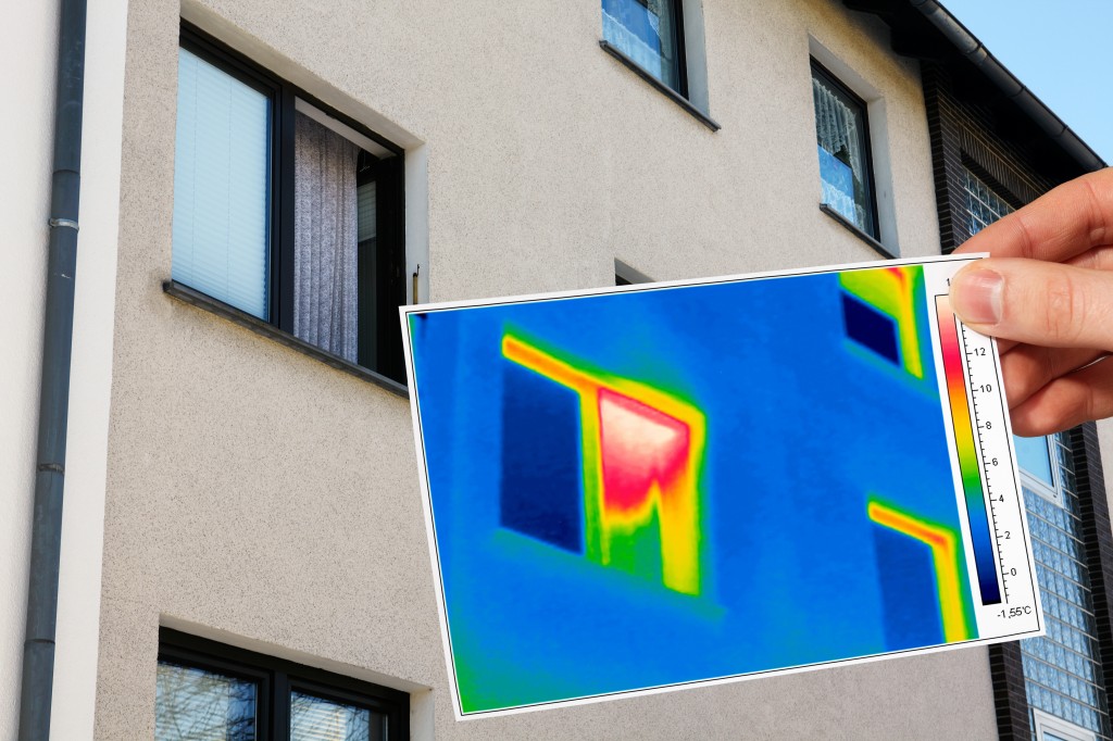 thermal imaging of an open window